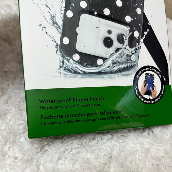 Kate Spade Waterproof Floating Phone Pouch Brand New - Picture 3 of 4